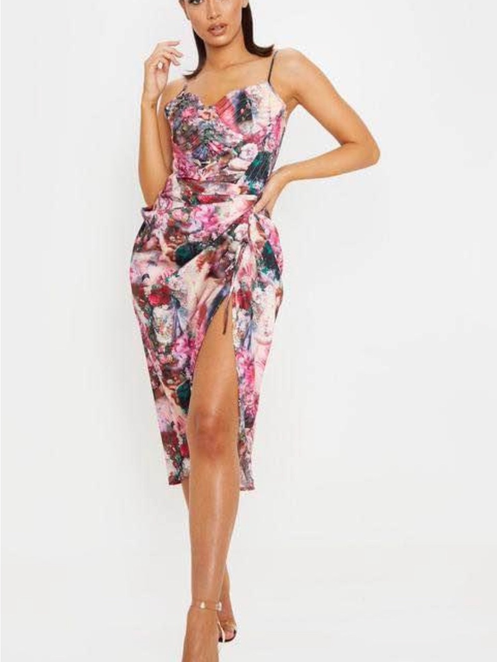 PrettyLittleThing Pink Floral Skirt and Top set Top size: US6   Skirt size:US4